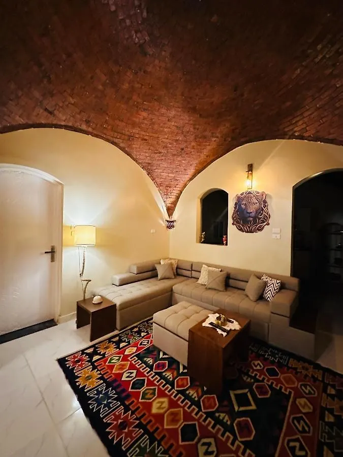 West Bank Luxury Villa Luksor Mısır